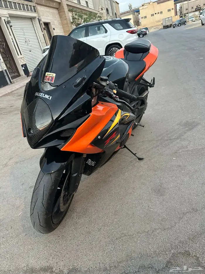 دباب سوزوكي 1000 3