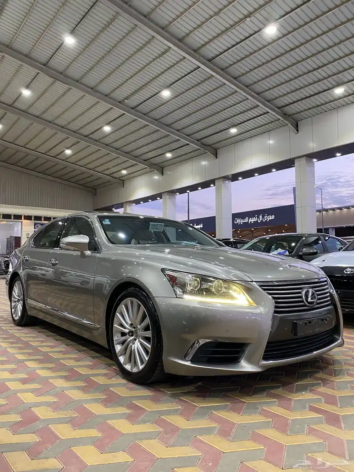لكزس LS460 المديل 2014 العدد 210 الف 0