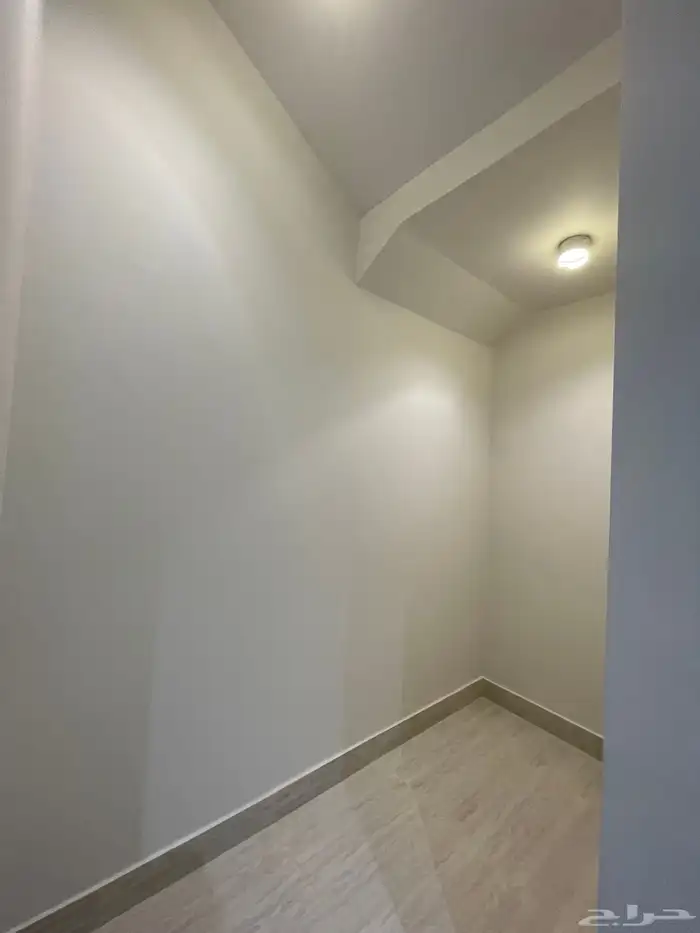 للبيع شقه روف أرضي مع ملحق دوبلكس بالمحاله ابها 10