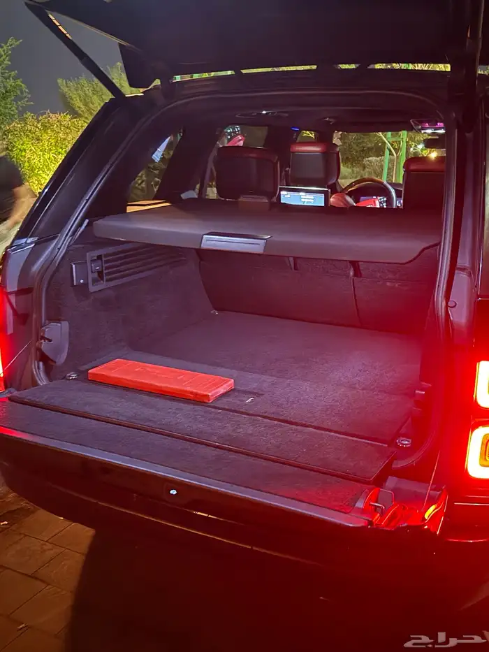 رنج روفر اوتوبايوقرافي 2018 الناغي 19