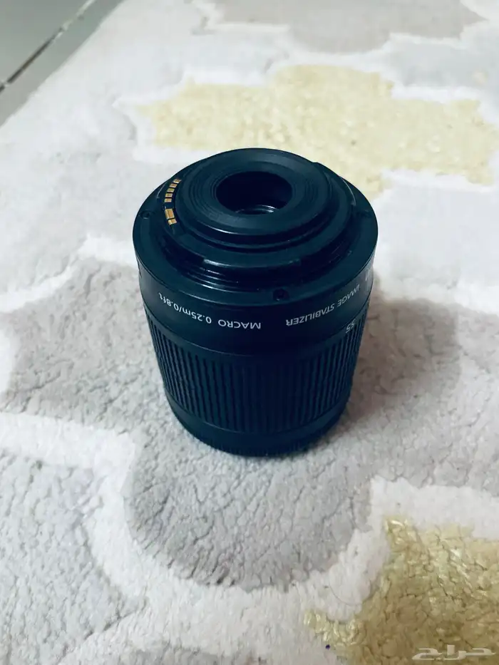 للبيع عدسة كاميرا كانون 700D 1