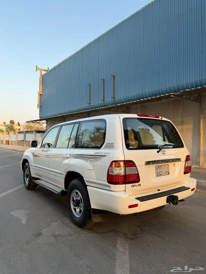 جكسار 2006 قير عادي ( اساس ) ممشى قليل 12