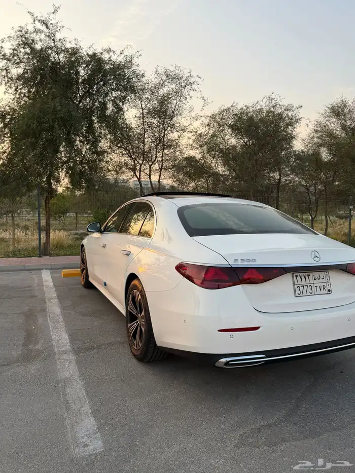 مرسيدس E CLASS 2024 0