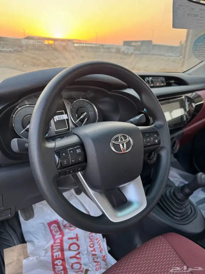 هايلوكس غماره 2023 فل كامل اصفار 48