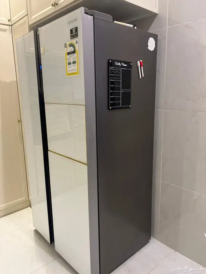 ثلج مع فريزر سامسونج نظيفه لا تشكو من اي شي 2