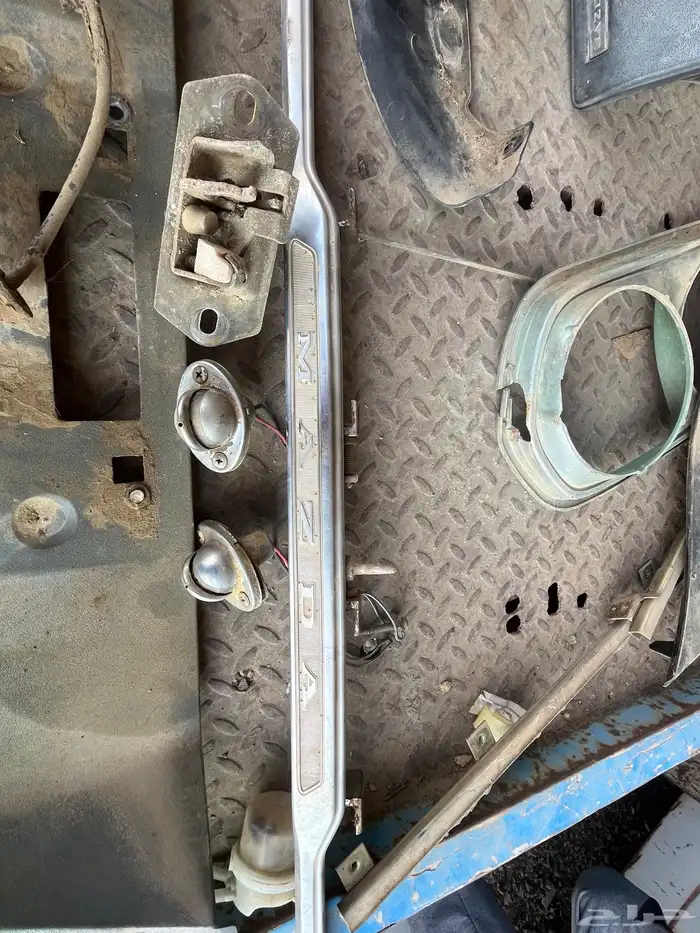 قطع غيار مازدا تشليح موديلات قديمه 60