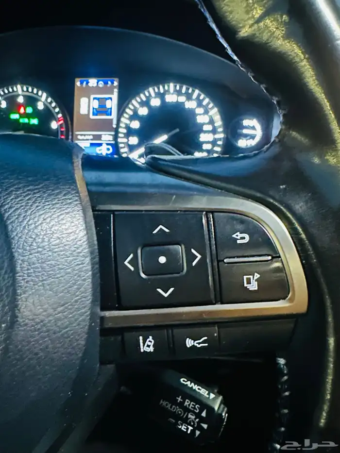 للبيع لكزس LX570s الموديل 2018 محركات وكاله السعر 225000 25