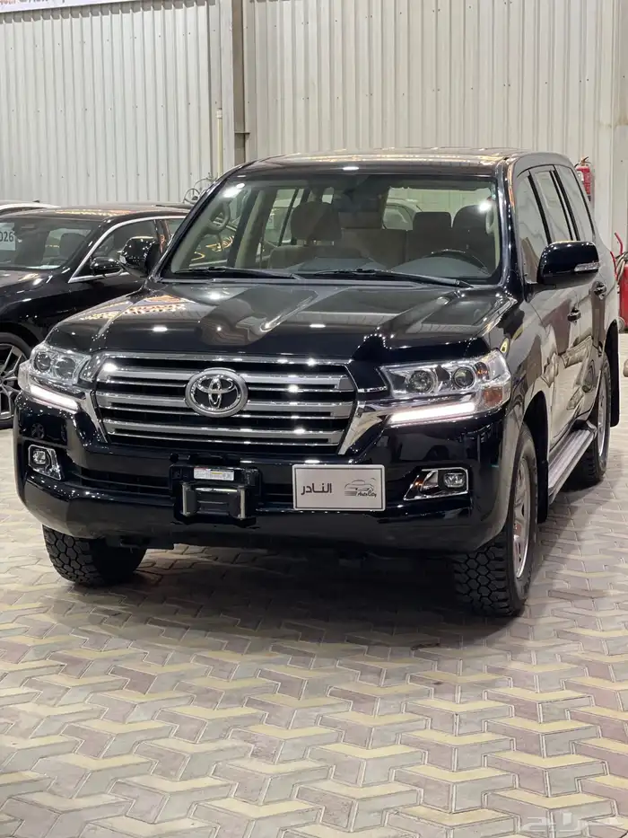 جي اكس ار هدد 8 سلندر لون اسود 2021 1