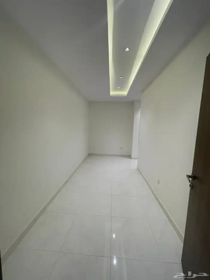 للإيجار فيلا المشرقية حي الجنادرية 23