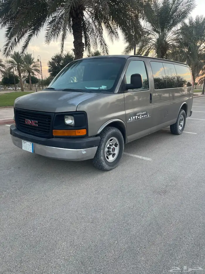 للبيع فان اكسبرس م2011 شفرولية 12 راكب شاص قصير 0