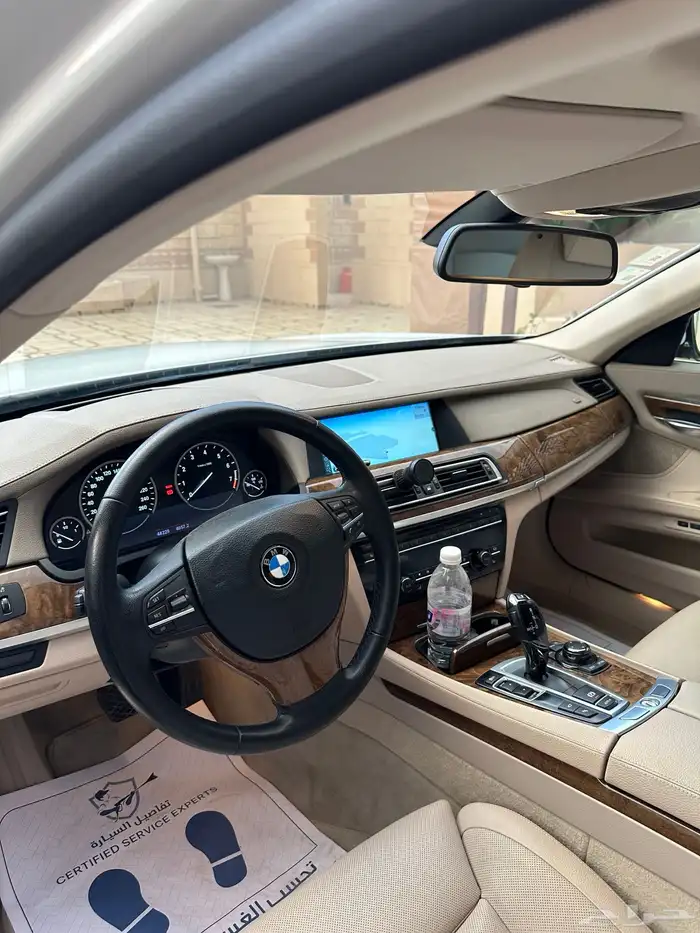 بي ام دبليو الفئة السابعة 2012 7