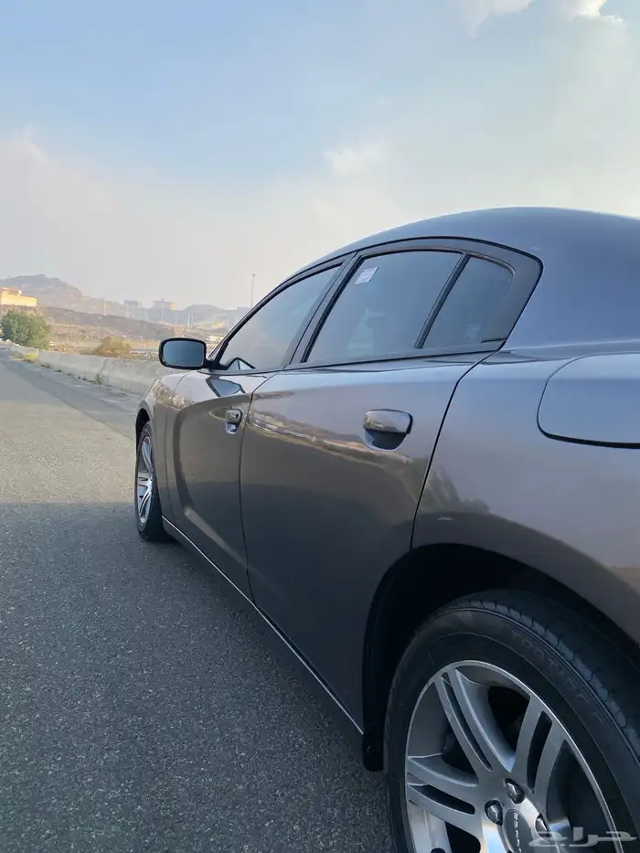 دوج تشارجر 5