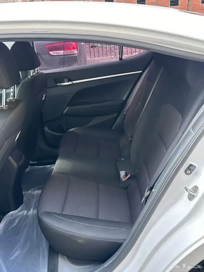 اللنترا كوري بنزين 2020 43