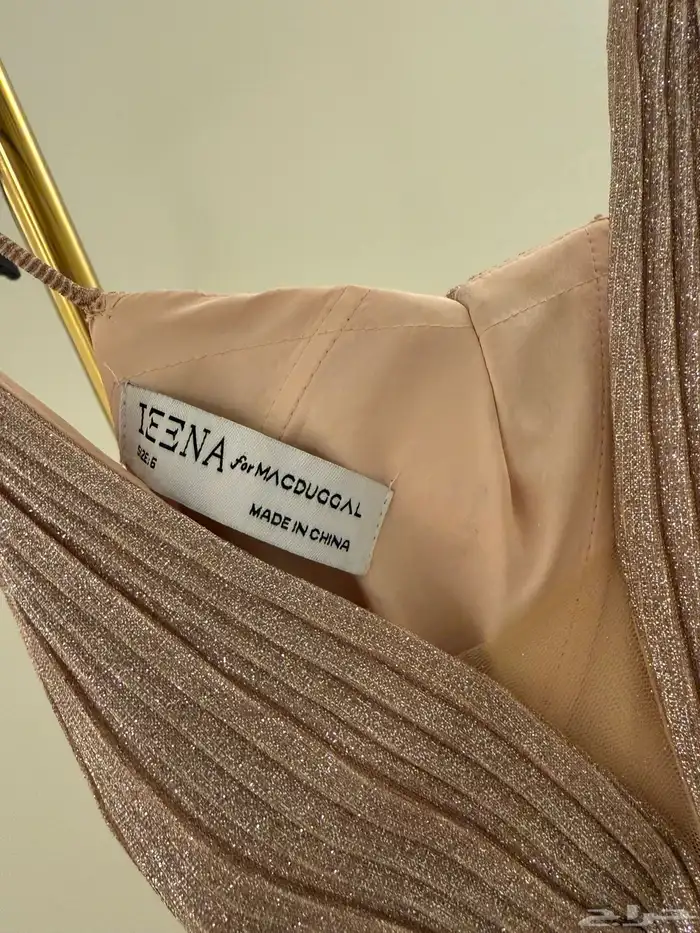 فستان سهرة للمصمم ماك دوقال 0