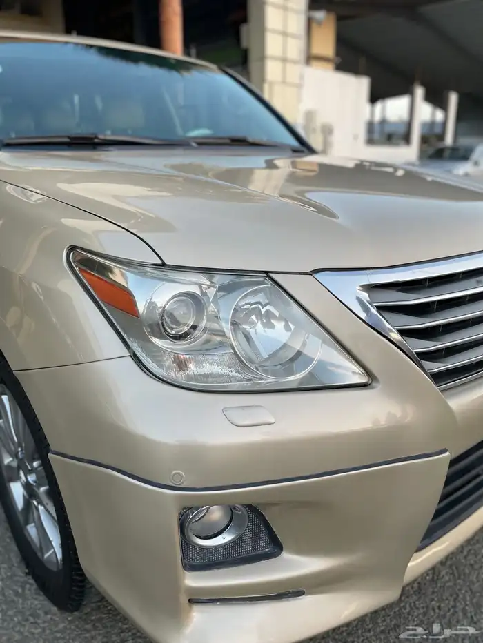 جيب لكزس فل 38