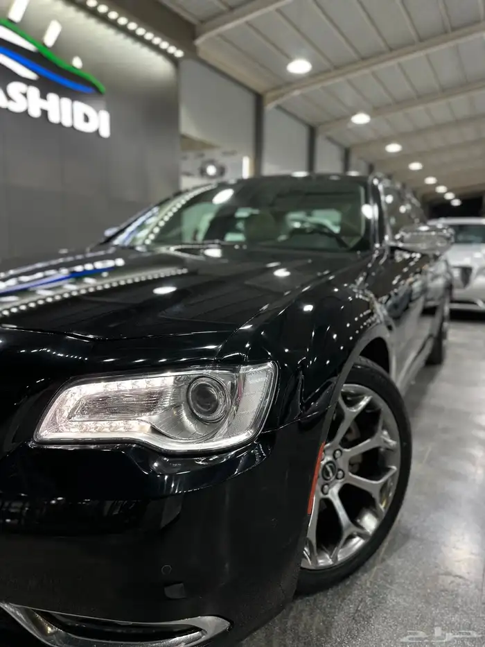 كرايزلر C300 نص فل 2021 هيمي V8 5.7 معرض(عبيد الرشيدي) 1
