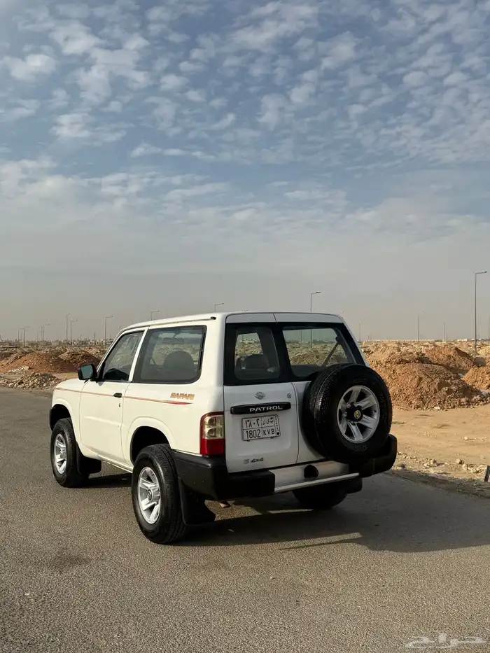 نيسان باترول باب واحد 4