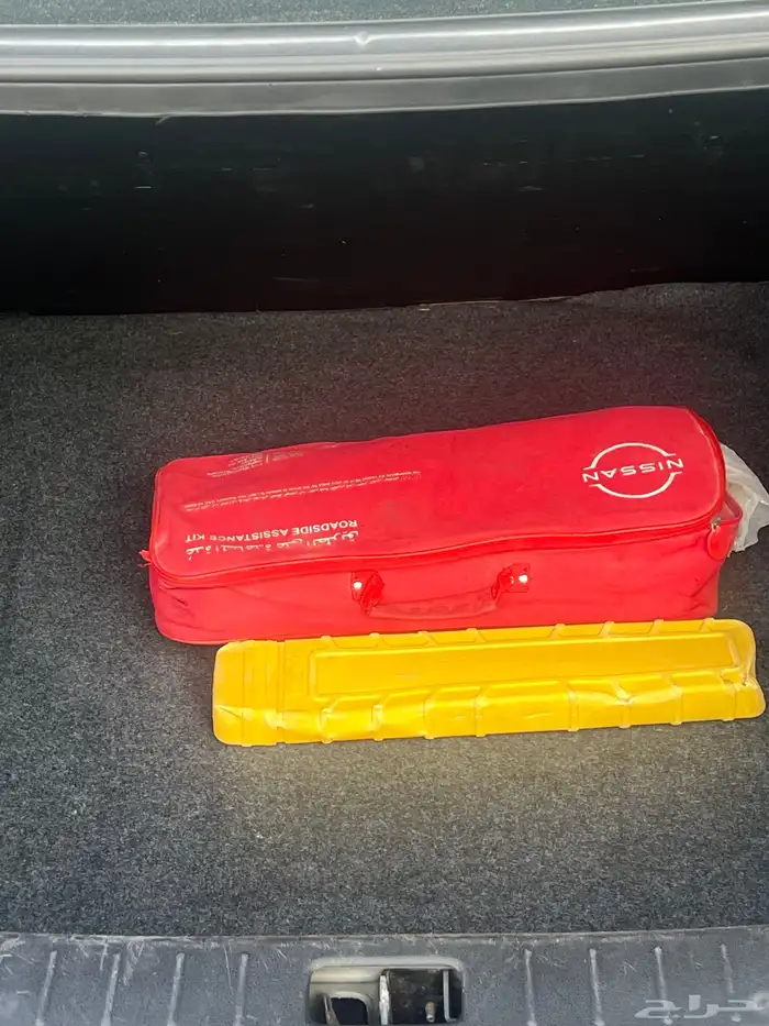 نيسان صني 15