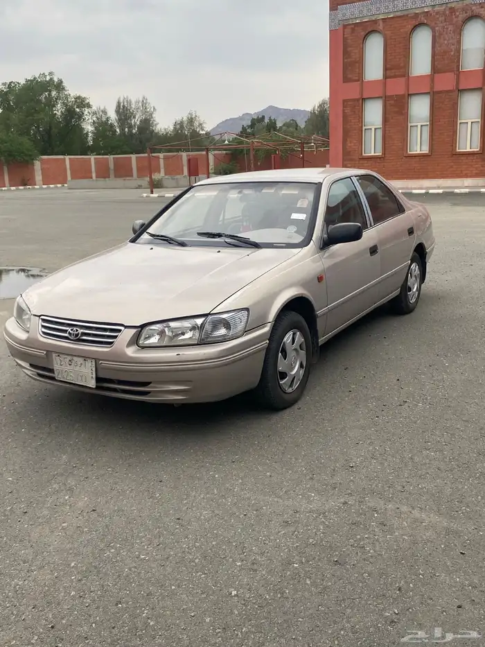 كامري 2002 نظيف 1