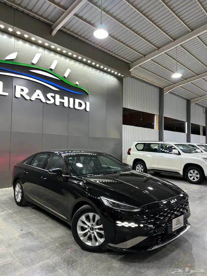 كيا K8 نص فل 2022 اسود لدى معرض(عبيد الرشيدي) 8