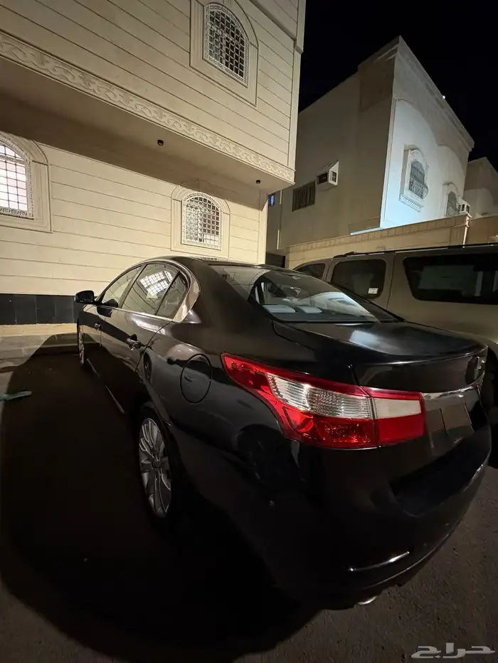 رينو سافران 2015 7