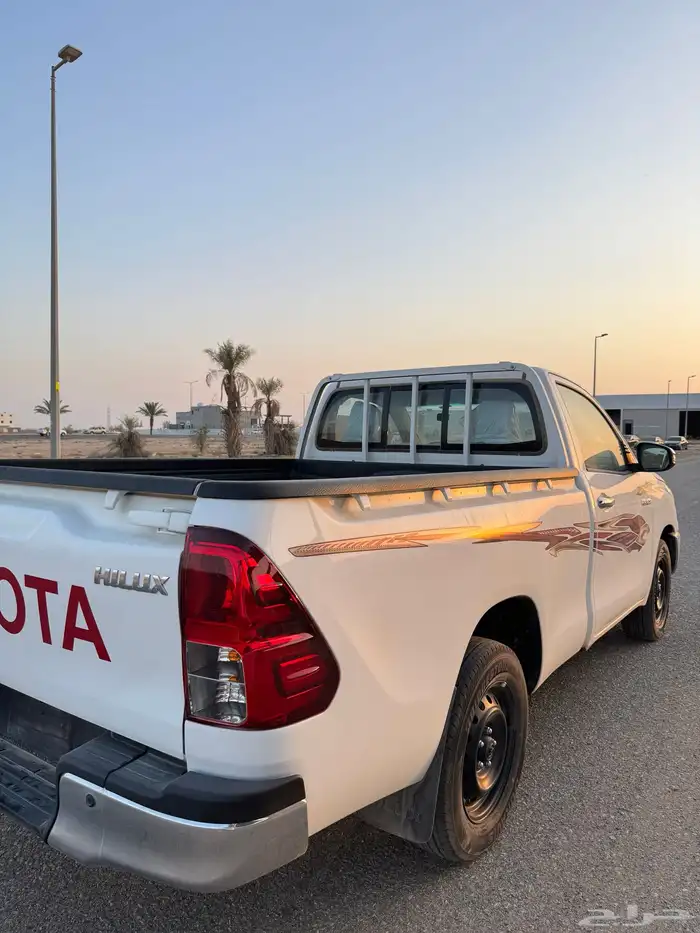 هايلوكس غماره 2023 فل كامل اصفار 24