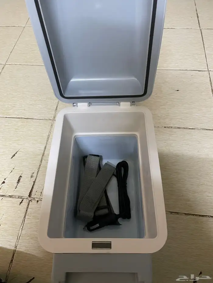 تلاجه صغيره حقت سياره 2