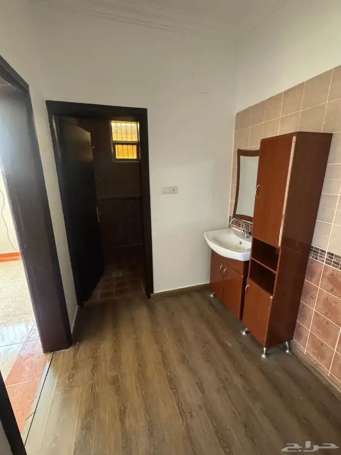 دور ارضى للايجار 6