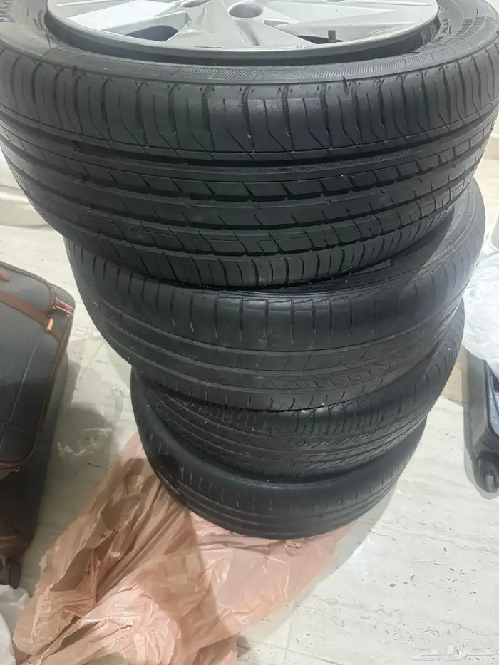 جنوط انترا 2023 الي لونها اسود   فئه سمارت   صبغتها لون فضي 1