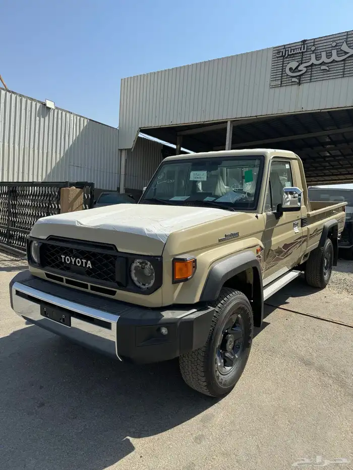 تويوتا شاص 2025 ديزل فل كامل رفرف قير عايدي سعودي جديد 1