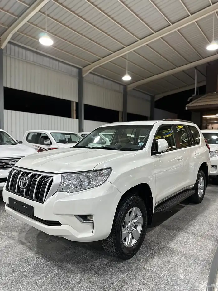 برادو ديزل 2020 بريمي سبير علاق لدى معرض(عبيد الرشيدي) 1