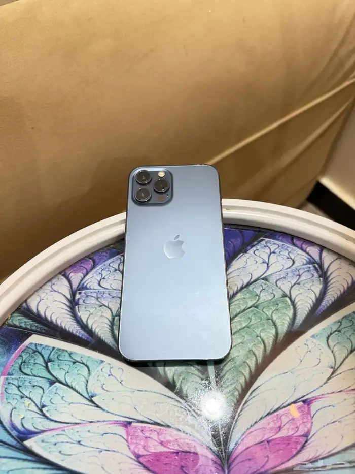 ايفون 12 برو ماكس 0