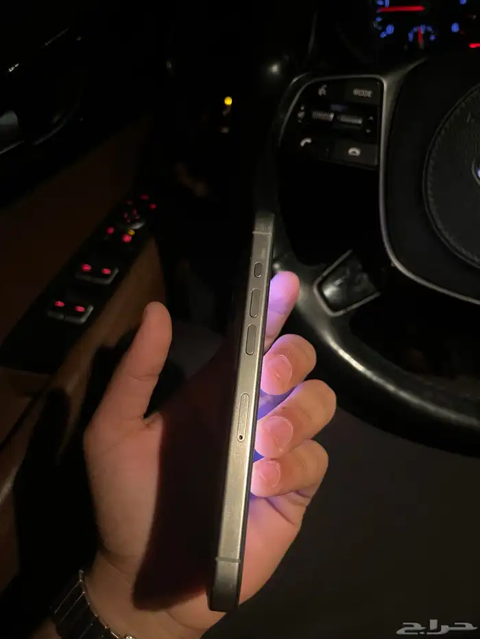 ايفون 15 برو 4