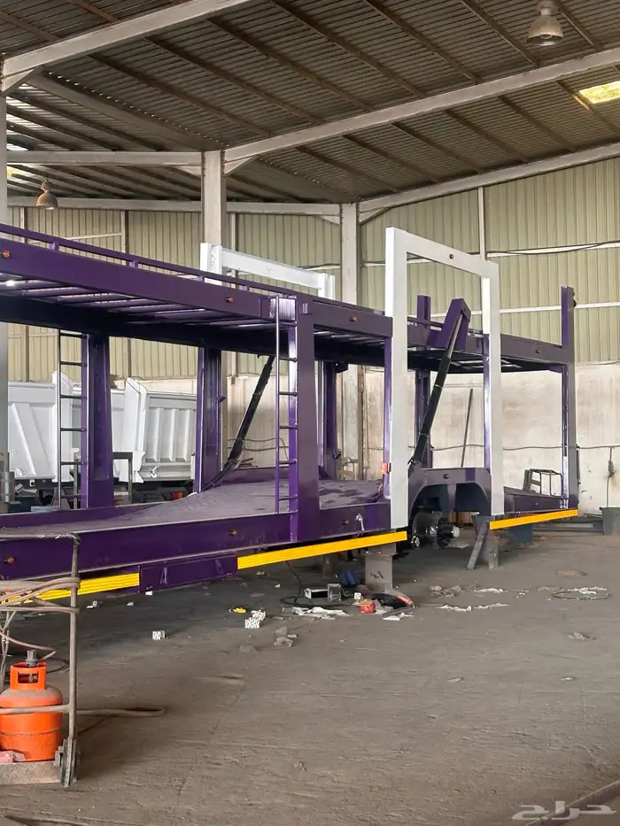 ناقله سيارات دورين بمحاور سست 10