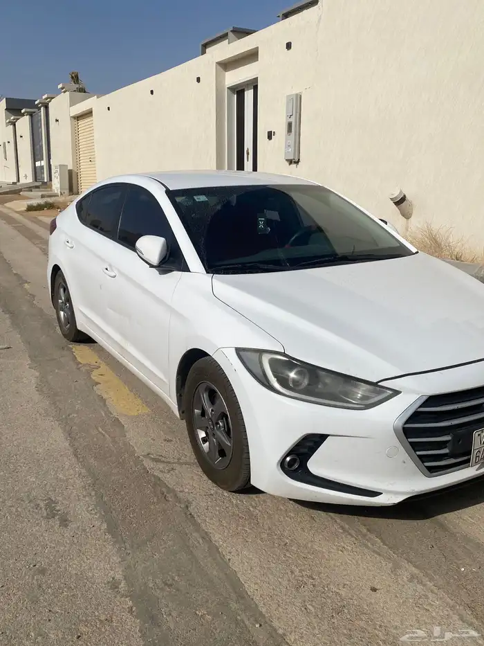 للبيع انترا 2017 ديزل 0