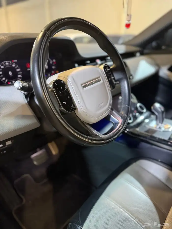 رنج روفر ايفوك 2020 فل كامل عداد 37 الف كيلو فقط 16