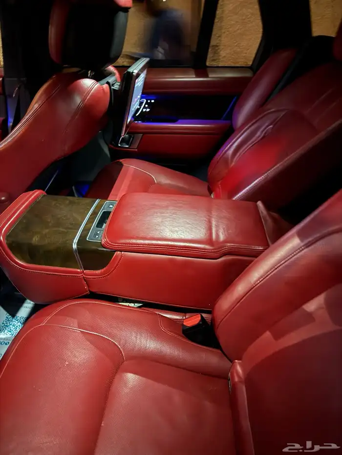 رنج روفر اوتوبايوقرافي 2018 الناغي 8