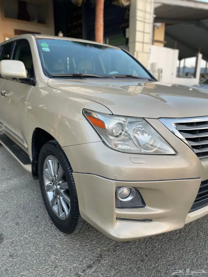 جيب لكزس فل 40