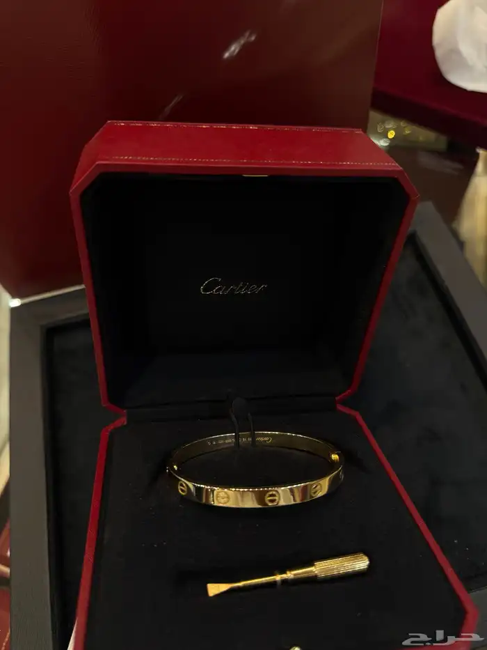 اسوارة كارتير لوف اصليه 0