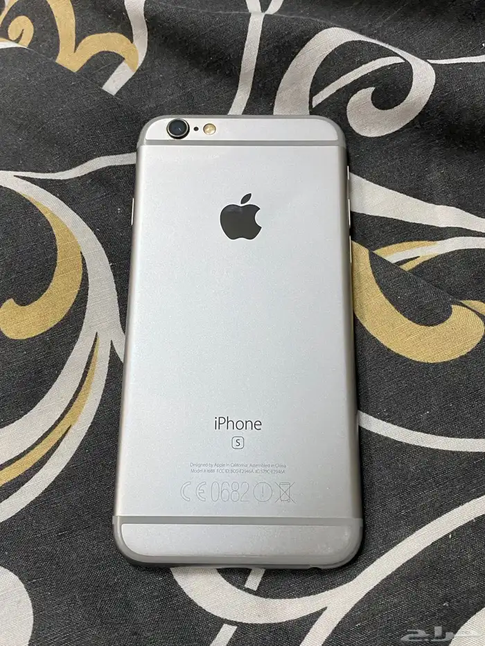 ايفون 6s iPhone رمادي ذاكرة 64Gb بحالة ممتازة 0