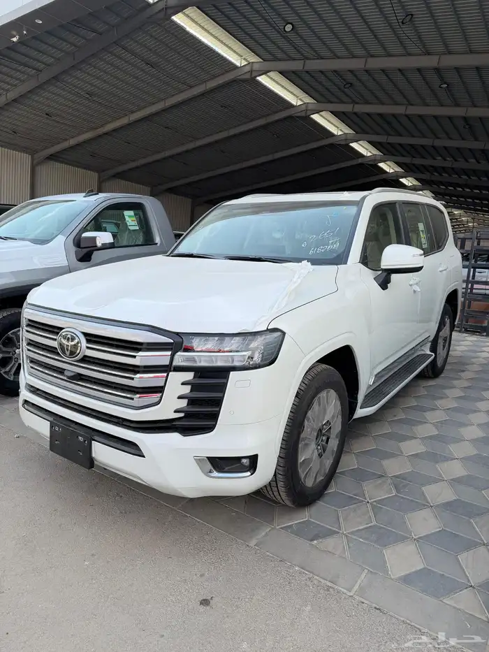 لاندكروزر 2025-GXR-L3سعودي اقل سعر بطاقة جمرك 1