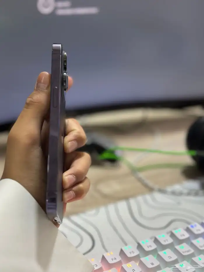 14 برو مافك 4