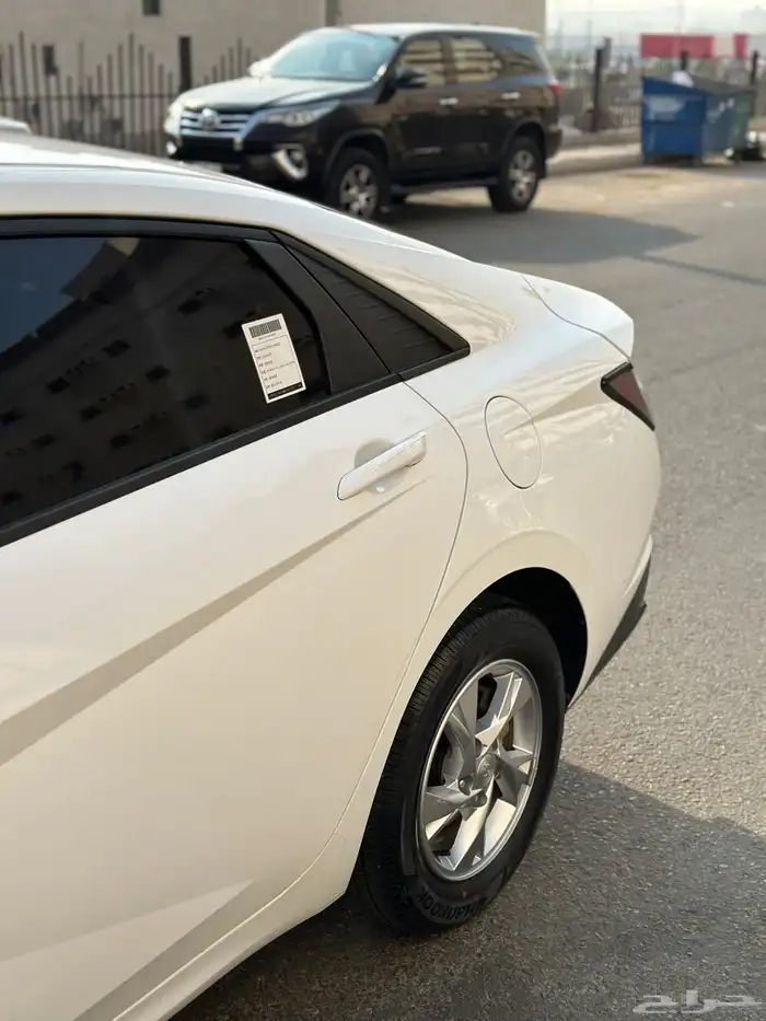 اللنترا 2021 بنزين 13