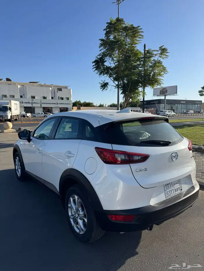 جيب مازدا cx3 موديل 2023 5