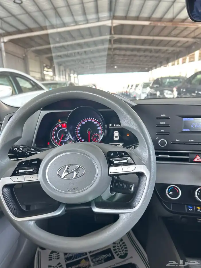 هيونداي  النترا 2022 استاندر   مكينه 2000 سي سي 19