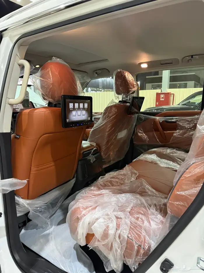 نيسان باترول 2023 فل كامل بلاتينيوم V6 سرندل مخزن 14