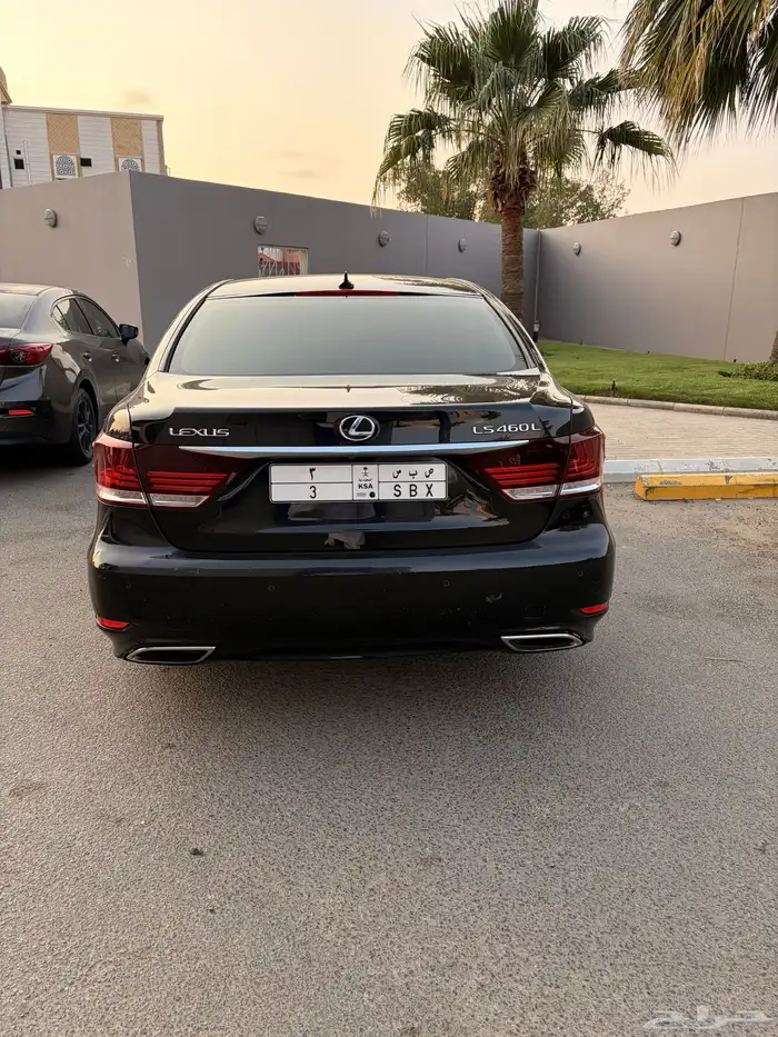 لكزس LS460L اسود 2013 نظيف جدا 5