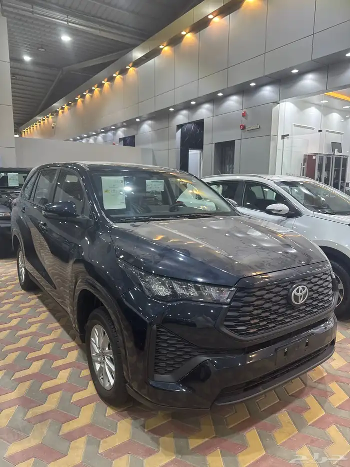 تيوتا أنوفا 2025 سبع مقاعد GL 0