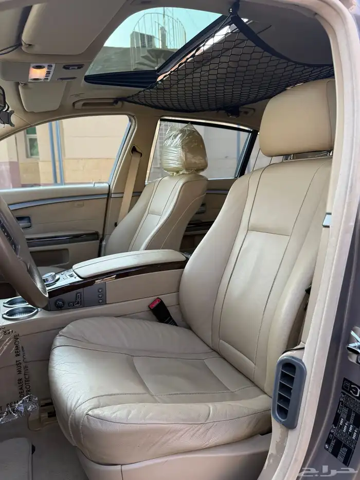 مالك اول مخزن بحالة الوكالة BMW730li 34