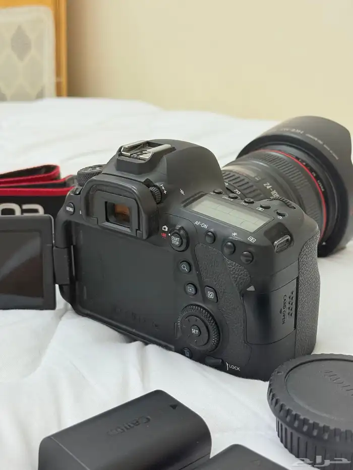 Canon 6D mark ii 3